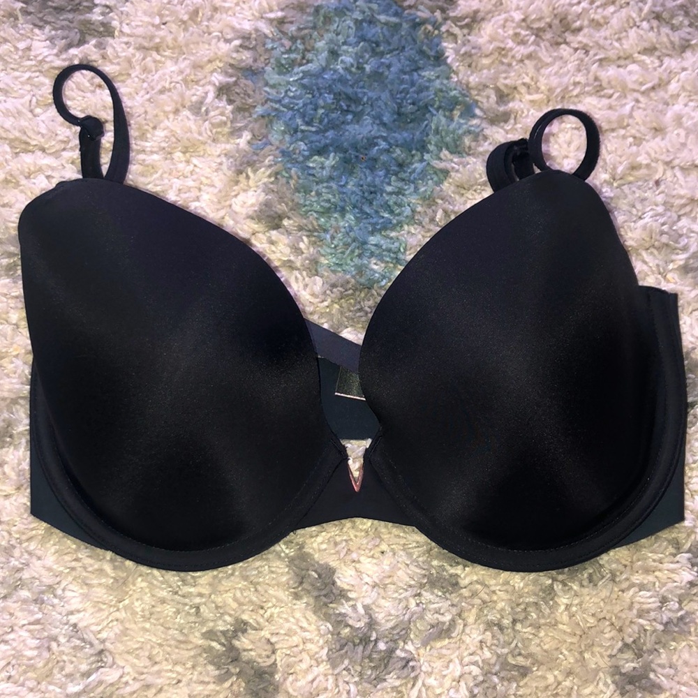 32DDD Victoria’s Secret Sexy Illusion Lined Demi Multi-way Strap Bra